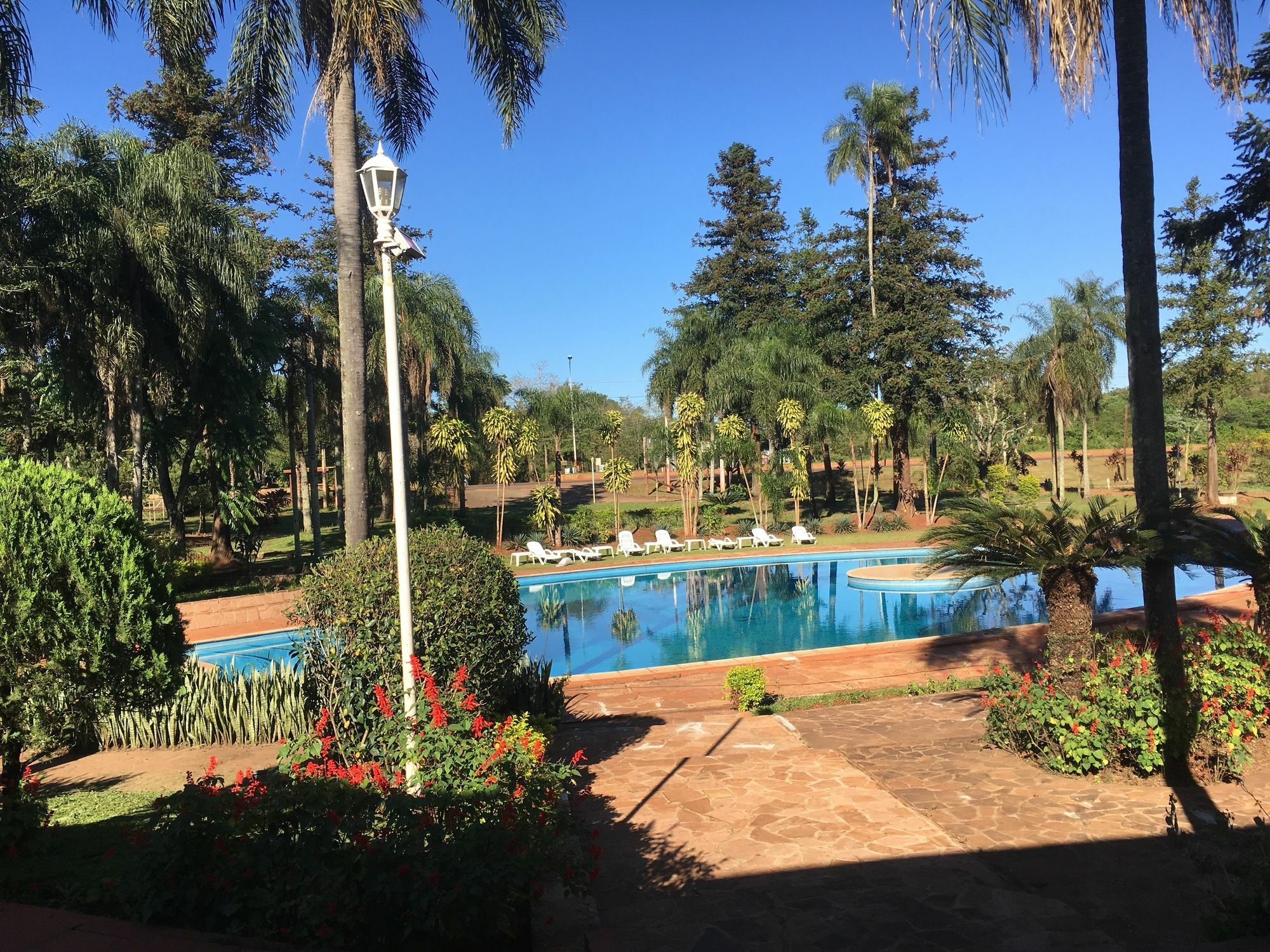 Tangoinn Club Iguazu Party Luxury Hostel Пуерто-Іґуасу Екстер'єр фото
