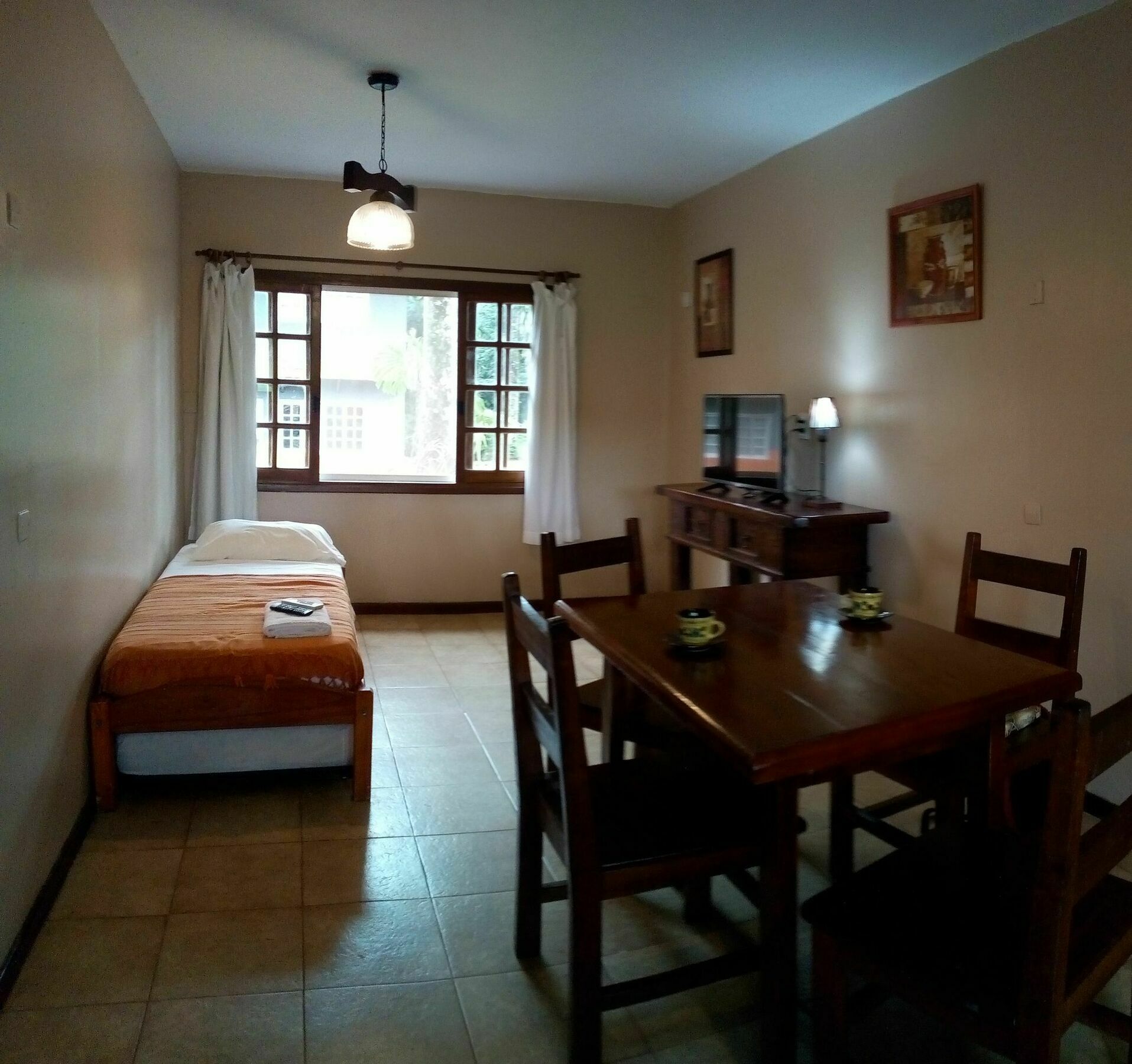 Tangoinn Club Iguazu Party Luxury Hostel Пуерто-Іґуасу Екстер'єр фото