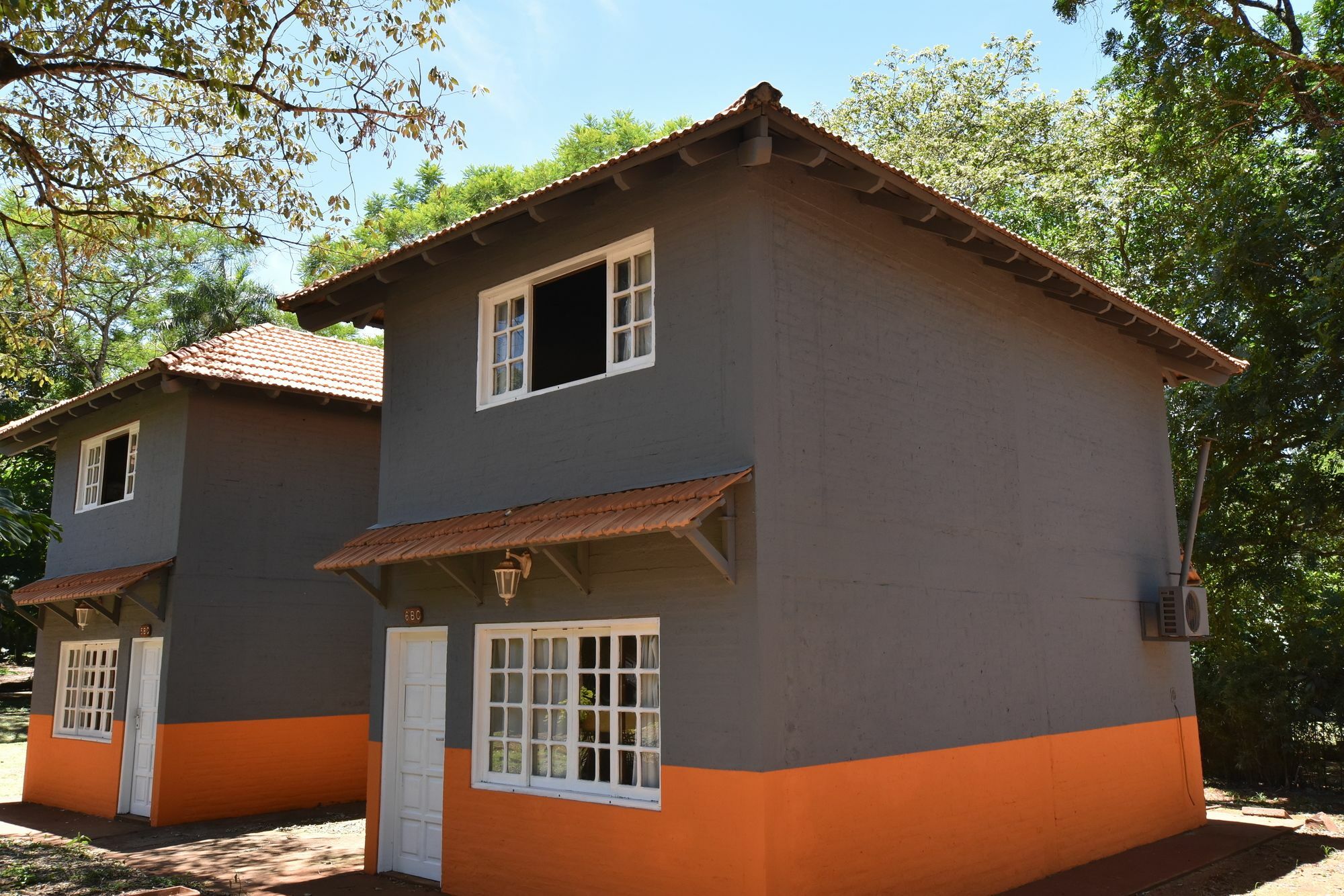Tangoinn Club Iguazu Party Luxury Hostel Пуерто-Іґуасу Екстер'єр фото