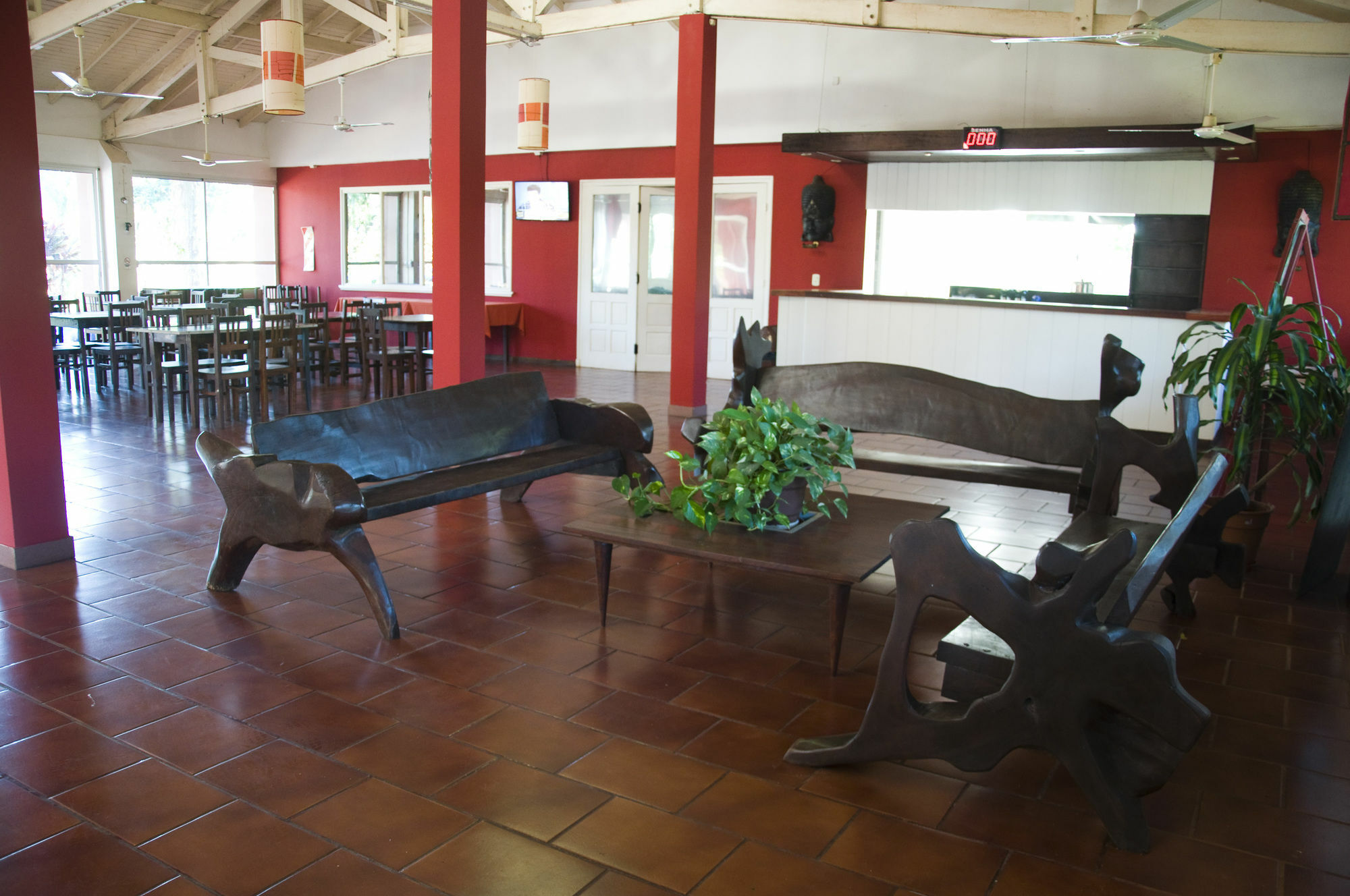 Tangoinn Club Iguazu Party Luxury Hostel Пуерто-Іґуасу Екстер'єр фото